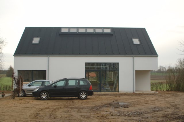 sblevhusetlukket.jpg